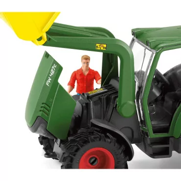 Schleich 42608 traktor s prívesom